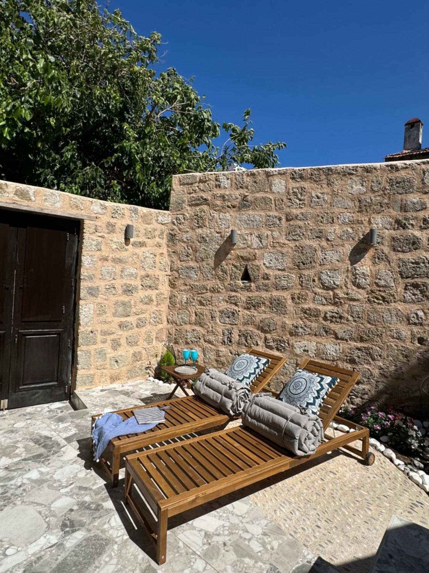Vetus Vicinato Luxury Homes Rhodes City Bagian luar foto