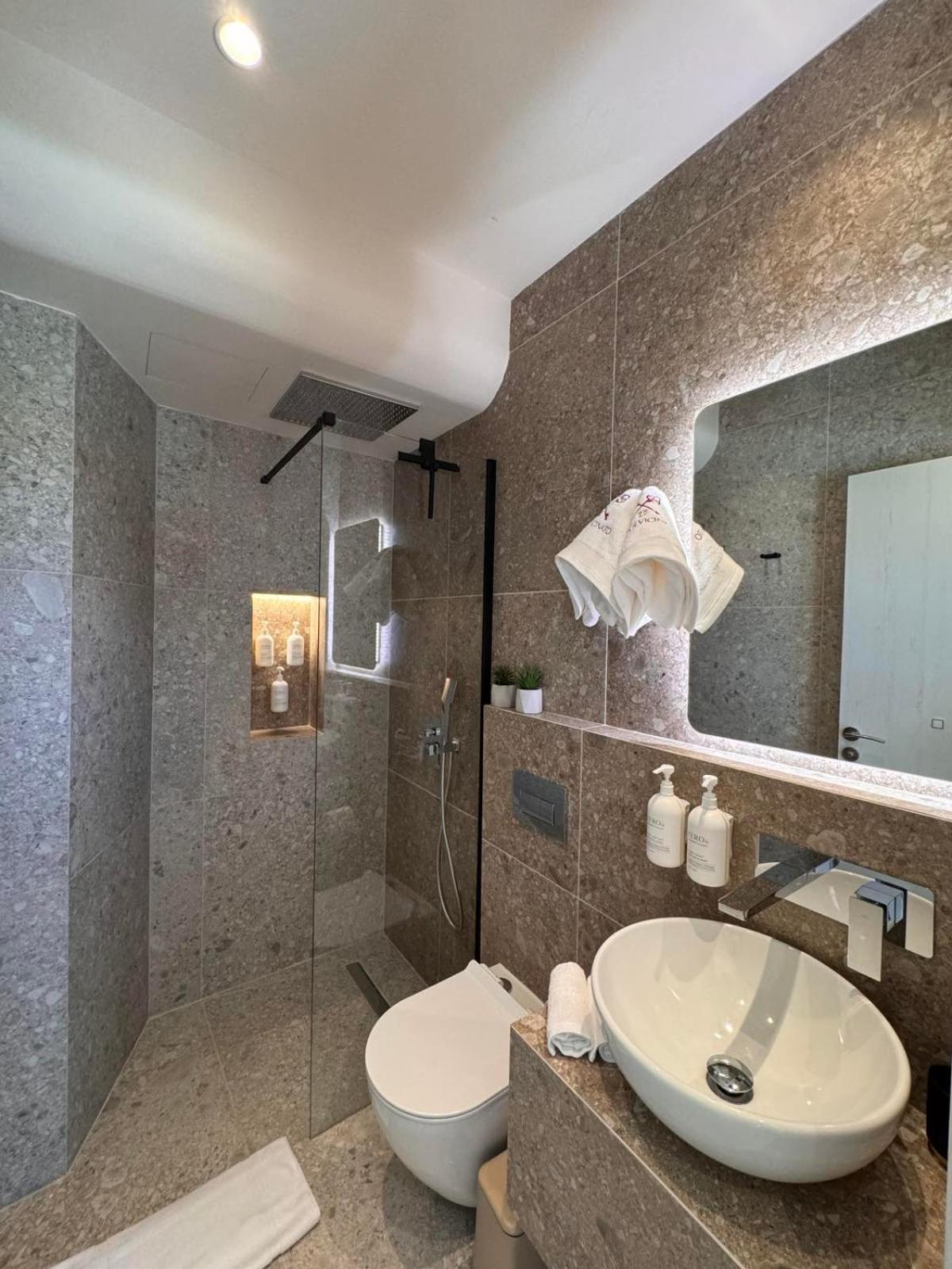 Vetus Vicinato Luxury Homes Rhodes City Bagian luar foto